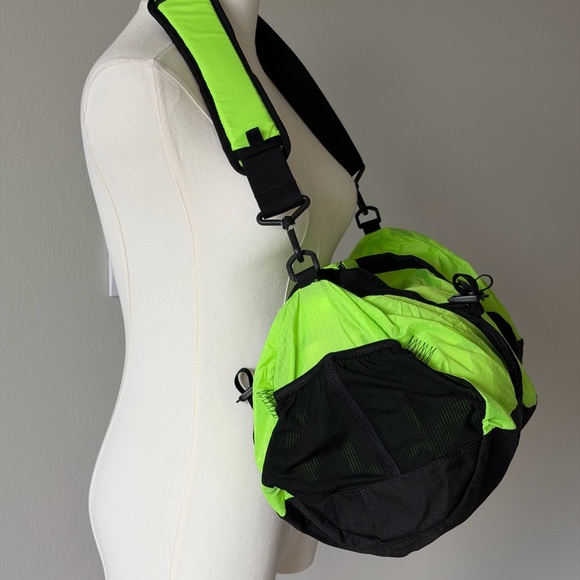 RLX Ralph Lauren Neon Green and Black Sport Packable Duffel Lightweight Bag - Picture 5 of 16